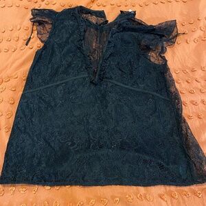 Bcbg generation flutter sleeve black top